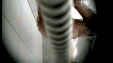 કપડાં ક્લિપ્સ અન્ય ફુલ સેકસી વીડિયો બીપી હેતુઓ માટે વપરાય