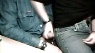 હું ખૂબ જ ઉત્સાહિત છું, હું ગઈકાલે સેકસી ફુલ હોટેલમાં ગયો હતો.