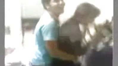 તેના પૂર્વજોના સીલ પેક સેકસી વીડિયો પલંગ પર ગધેડા પર 18 વર્ષીય સ્લટને ચુંબન કરવું