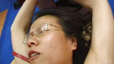 ક્રોચ સાથે છોકરી સંપૂર્ણ આવરી સેકસી વીડિયો એચડી ઓપન લેવામાં