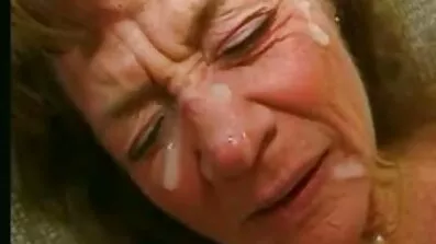 2020 માં સમુદ્રની અમારી પ્રથમ સેકસી બીપી ક્લિપ સફર. હું બીચ પર સેક્સ કર્યા અંત.