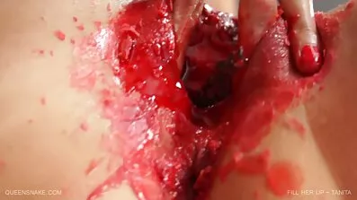 અમે ઘર પર સમારકામ કરીએ છીએ એચડી બીપી સેકસી અને મધ્યમાં વાહિયાત છીએ