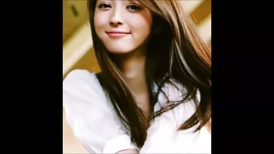 સુંદર સાવકી બહેન મોટા ટિટ્સ સાથે મને સેકસી બીપી ક્લિપ તેના લાલ હોઠ સાથે આકર્ષિત કરે છે