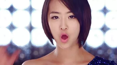 રશિયન સાવકી બહેન પરીક્ષા સેકસી ઇંગલિશ તૈયારી દરમિયાન