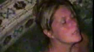 તે મારા સેકસી વીડીયો સેકસી સેકસી હાર્ડ ટોટી પર તેના ગધેડા ધ્રુજારી છે