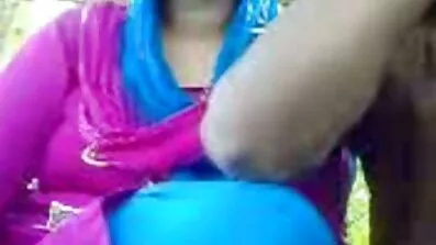 પાડોશીની વૉકિંગ પત્ની સેકસી વીડીયો સેકસી સેકસી સાથે બાથરૂમમાં સેક્સ