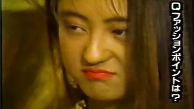 બસ્ટી દેશી સેકસી બીપી મમ્મી યુવાન સ્ત્રી સાથે ડબ્બલ્સ