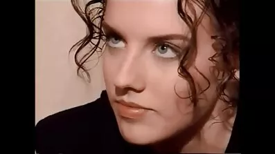 ચુંબન એક સુંદર કોલેજ છોકરી અને તેના ચહેરા પર કમિંગ સેકસી દેશી બીપી