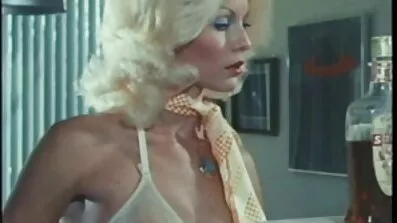 મારા સાવકા ભાઈને કામ કર્યા પછી આરામ કરવામાં મારવાડી બીપી સેકસી વીડિયો મદદ કરી