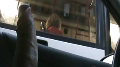 મને જુસ્સાથી ચુંબન કરો, જ્યારે હું તેની ભોગમાં સેકસી હિરોઈન એક બિલાડી છું