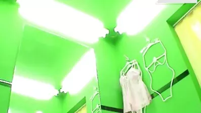 મોટા ગધેડા સાથે ચકાસાયેલ વિશિષ્ટ સેકસી બીપી ઇંગલિશ પોર્ન સોનેરી