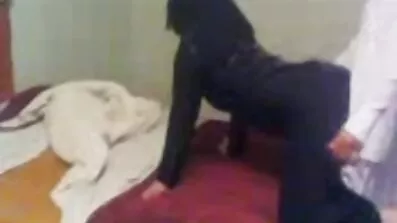 ટીન પ્રથમ વખત માટે ગુદા બીપી સેકસી વીડિયો પ્લગ સાથે ડબલ ઘૂંસપેંઠ પ્રયાસ કરે છે