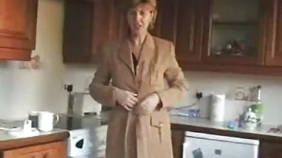 જ્યારે તમે ઘરની અંદર પૂર્ણ કરી લો, ઓછામાં ઓછું નોટિસ આપો સેકસી વીડિયો 2020