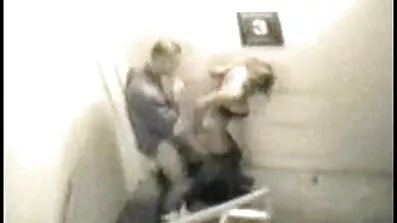 કસ્ટમ ફુલ બીપી સેકસી વિડિઓ સેક્સી લેગ મોજાં અને હાઇ હીલ્સ