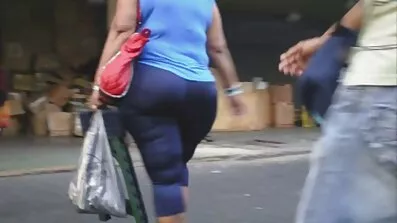 તેણીએ તેના પતિ પર બદલો લીધો અને તેના નવા મિત્રને તેના બધા છિદ્રોમાં ચુંબન કરવા કહ્યું. બીપી સેકસી વીડિયા